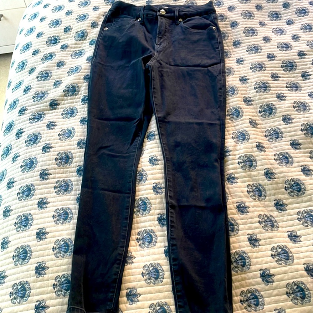 Good American, Good Legs Cropped, size 27, dark wash